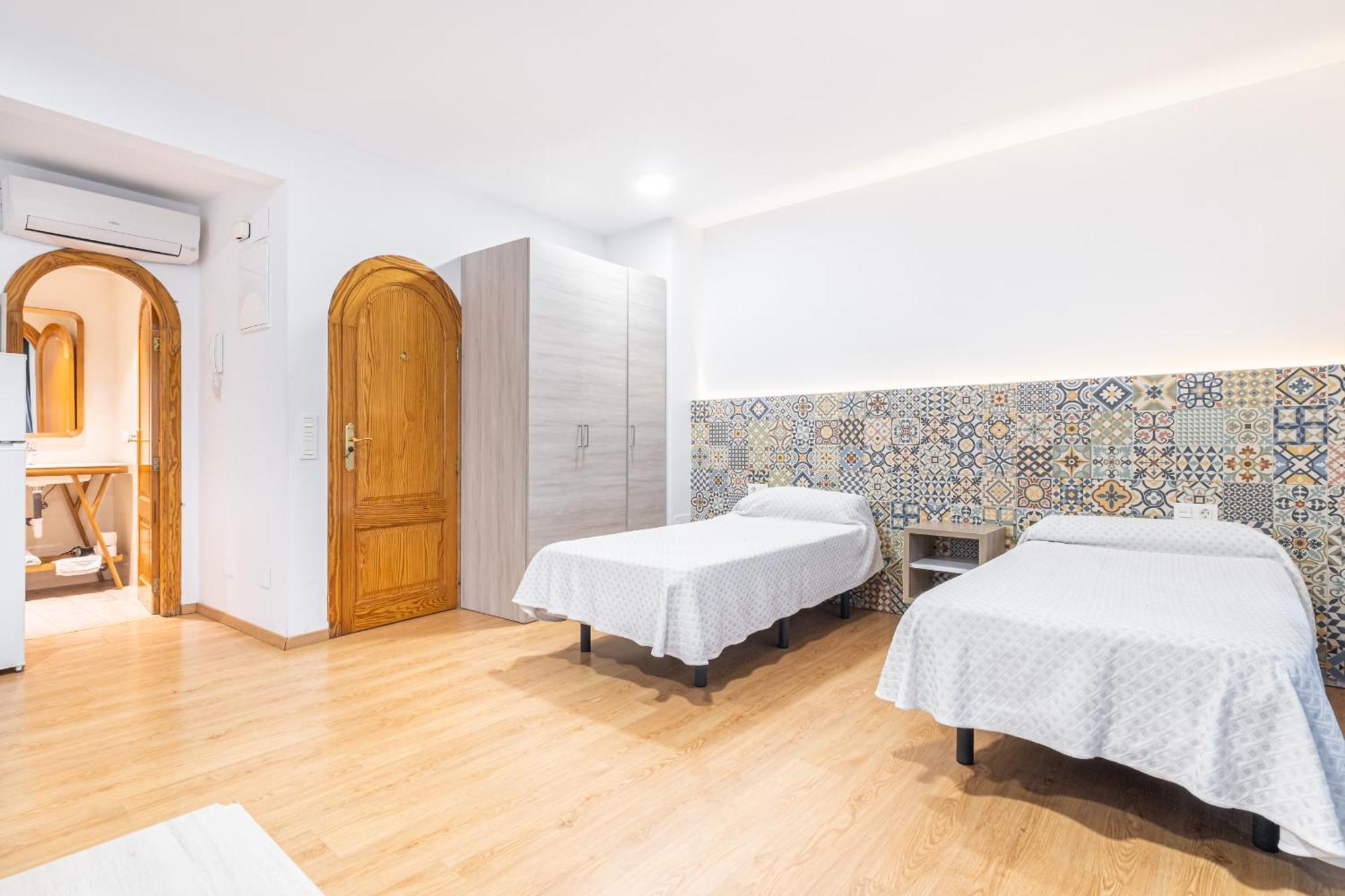 Apartamentos El Castell Benidorm Old-Town Eksteriør bilde